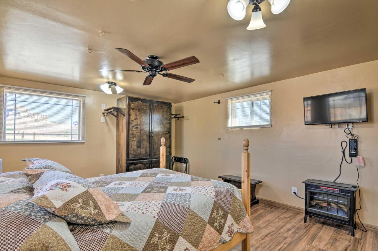 Cozy Home With Canyon Views 2 Mi To Grand Staircase Henrieville Exterior photo